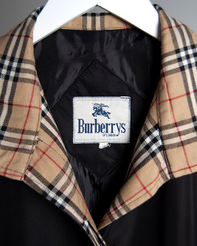 Burberry vintage 2025 coat hombre