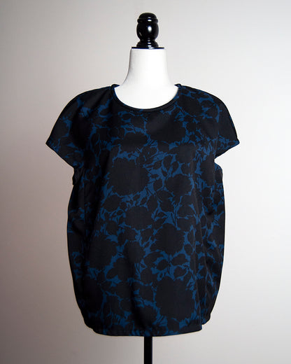 Some Things Never Fade designer vintage preloved Marc by Marc Jacobs winter floral top